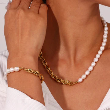 Twist Chain and Fresh Water Pearl Splicing Bracelet - Waterproof